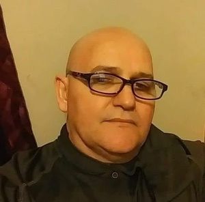 Meet your Posher, Aramis